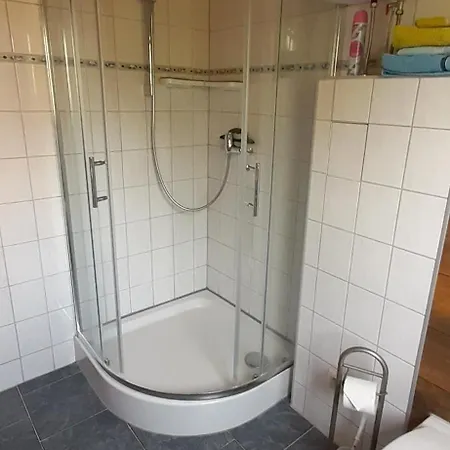 Kleines Heyne * רריק